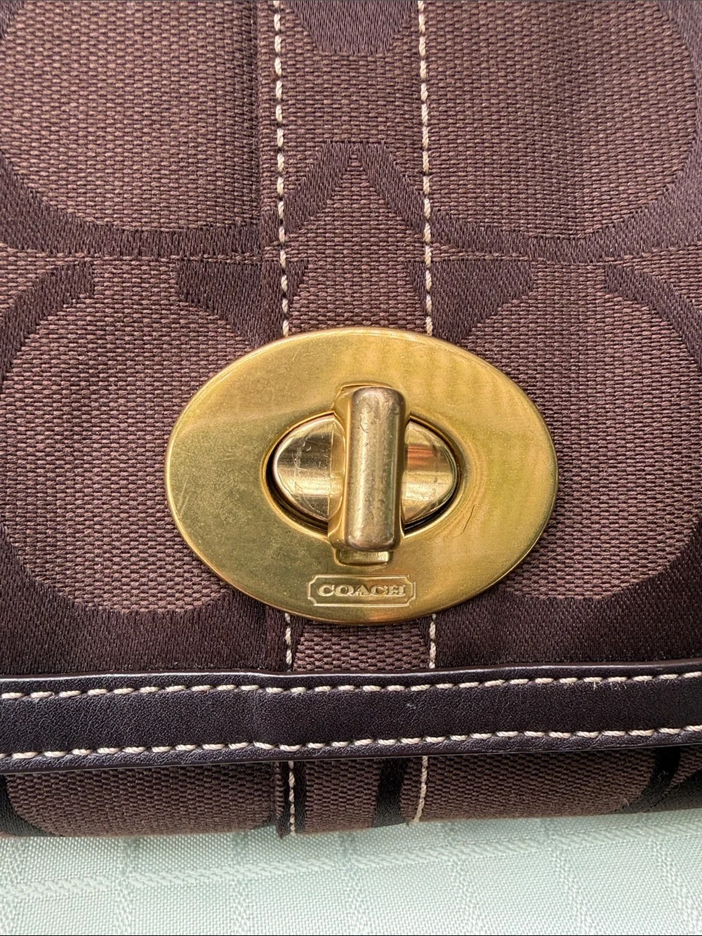 Vintage Y2K SoHo Coach Dark Brown Canvas Turnlock Shoulder Bag with Dust Bag